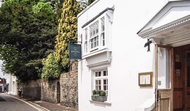 The Angel Inn (Petworth)