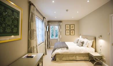 Cowdray Park Golf Lodge