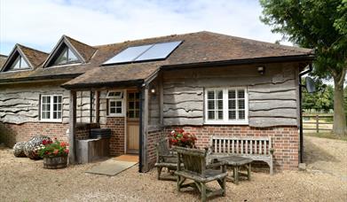 Chichester Cottage @ Graingers