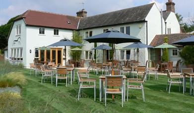 Black Horse pub garden