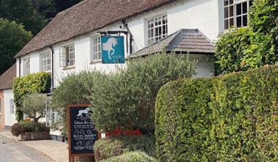 The White Horse, Chilgrove