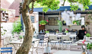 Driftwood Café