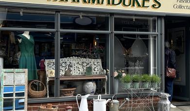 Marmadukes, Midhurst Exterior