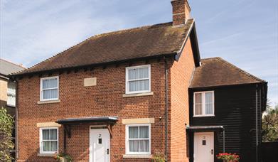Front view of Laneside Holiday Homes